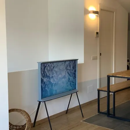 Riverside Duplex Penthouse Apartment *